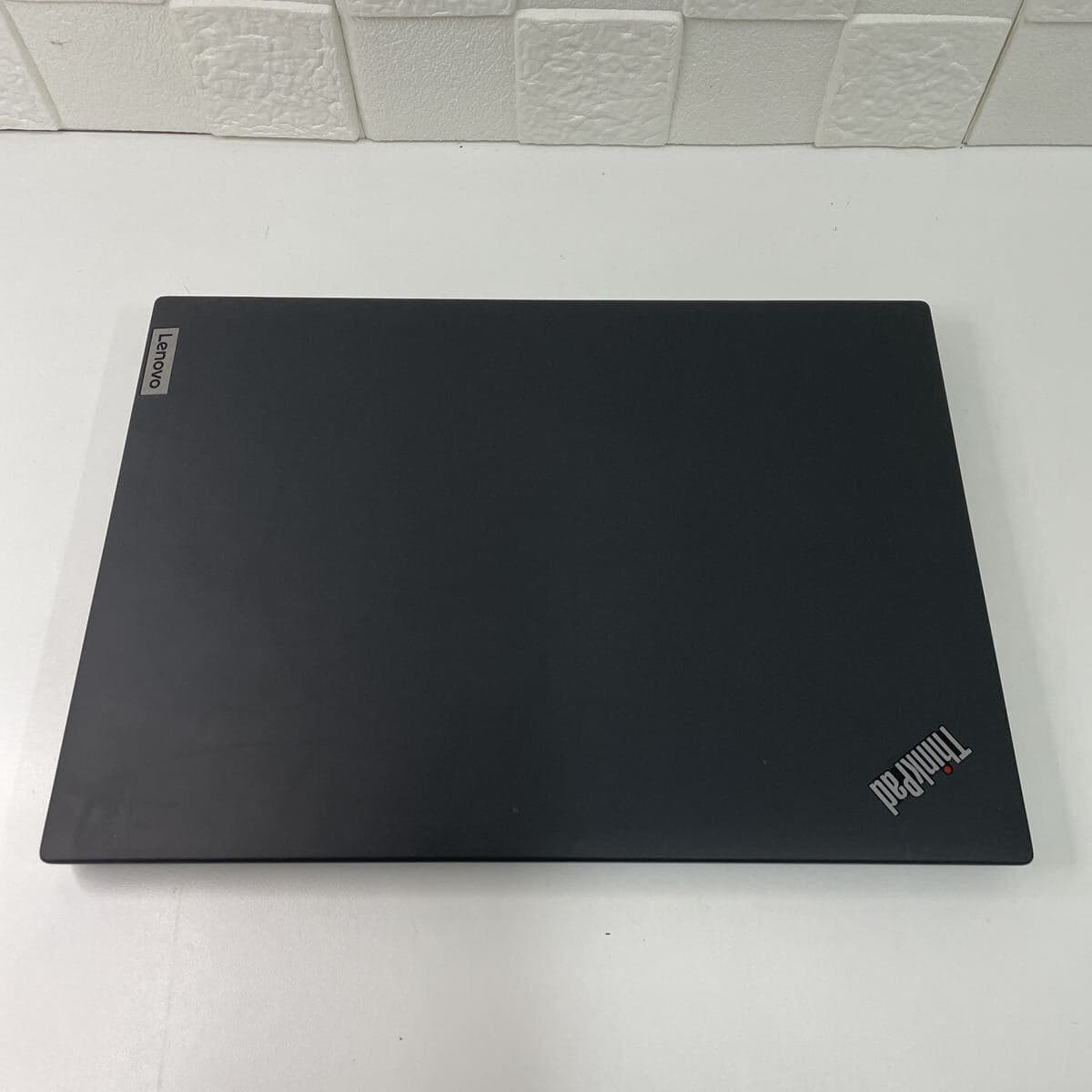 Lenovo ThinkPad P14s Gen 3 thumbnail 3