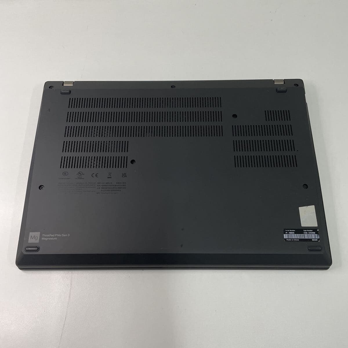 Lenovo ThinkPad P14s Gen 3 thumbnail 4