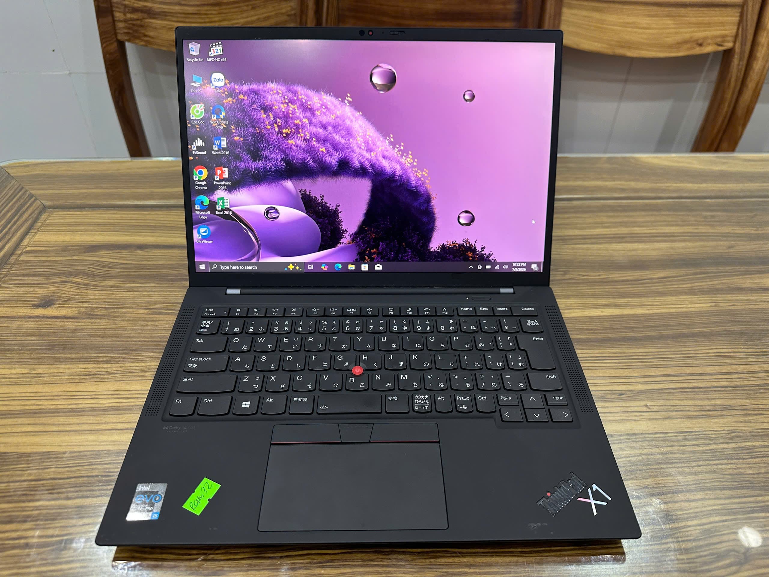 Lenovo ThinkPad X1 Carbon Gen 9 Core I5-11th