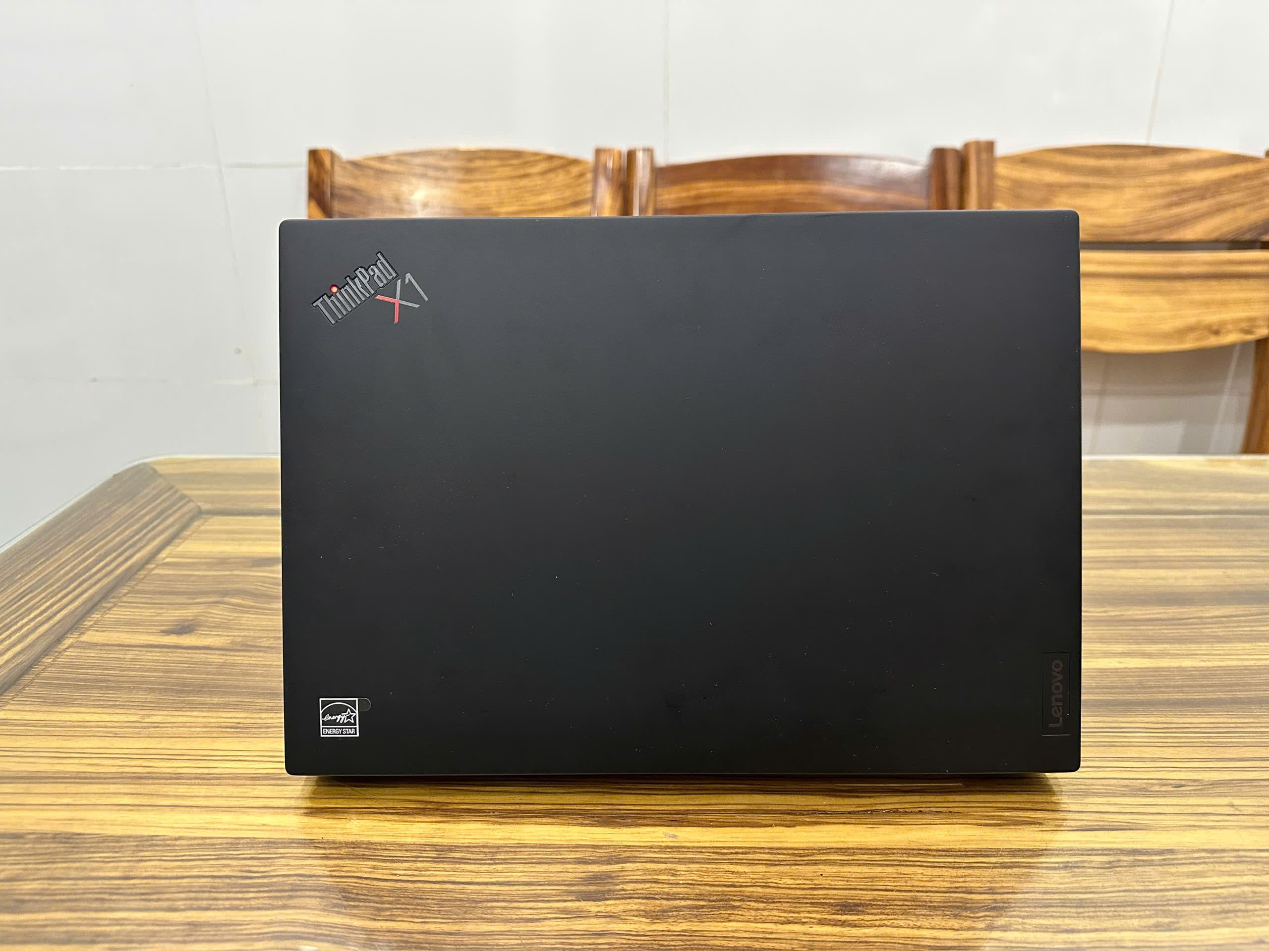 Lenovo ThinkPad X1 Carbon Gen 9 Core I5-11th thumbnail 4