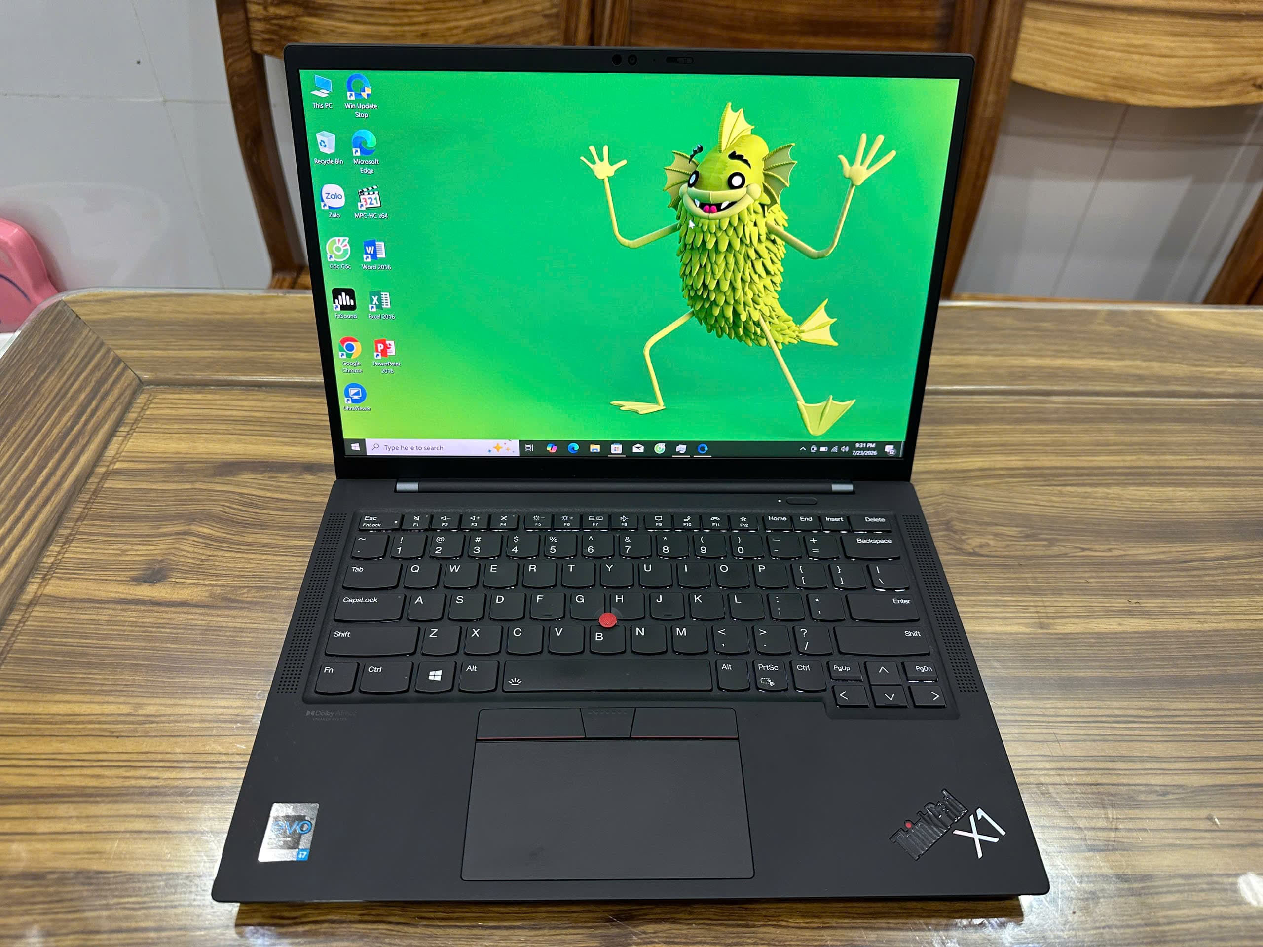 Lenovo ThinkPad X1 Carbon Gen 9 I7-11th-256Gb thumbnail 4