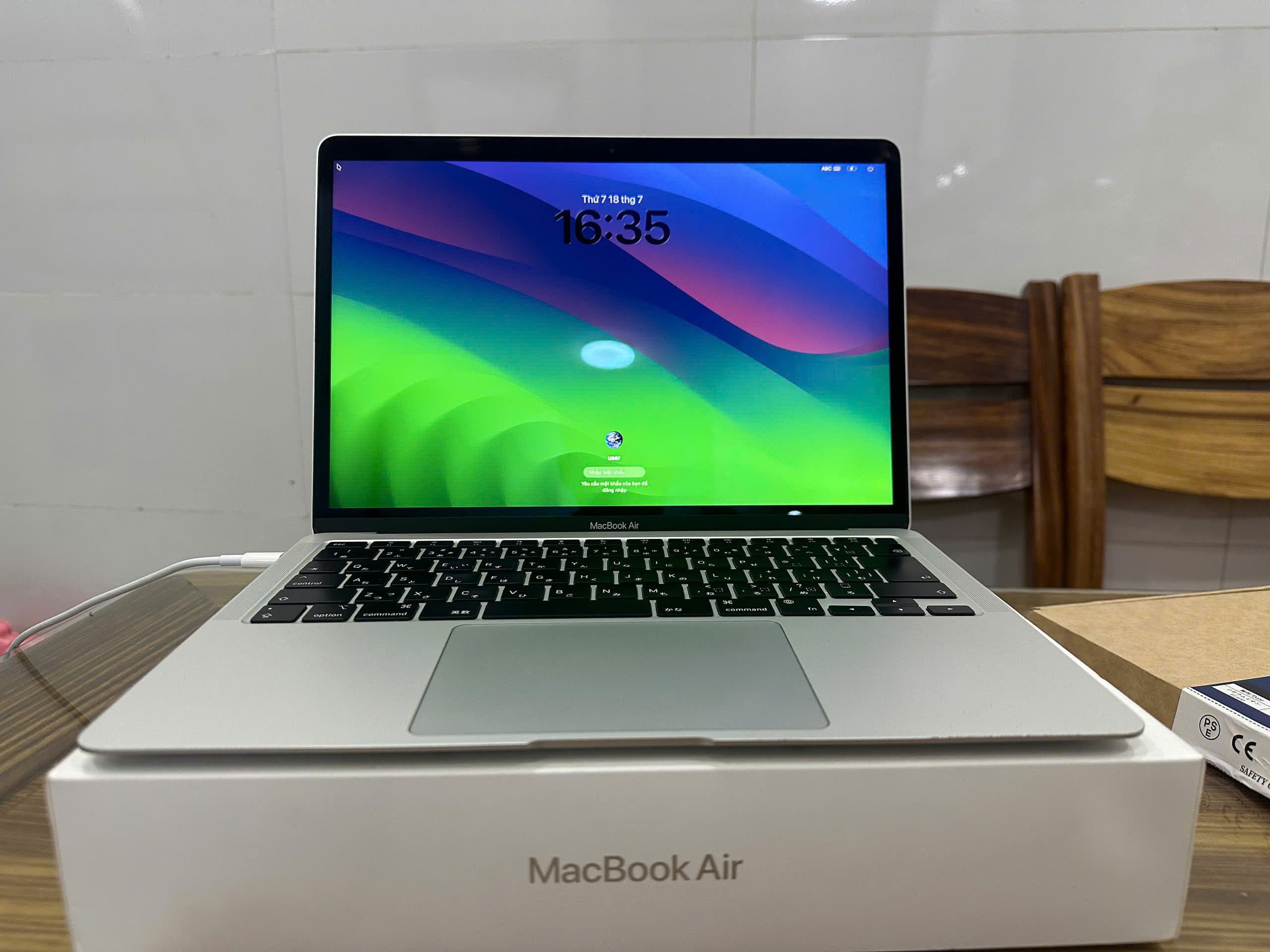Apple MacBook Air M1 256GB 2020