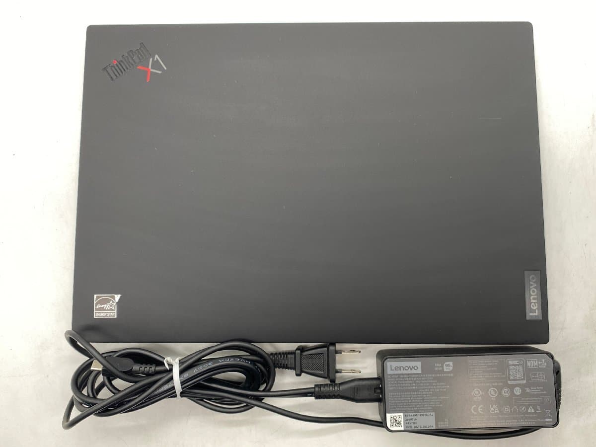 Lenovo ThinkPad X1 Carbon Gen 10 thumbnail 8